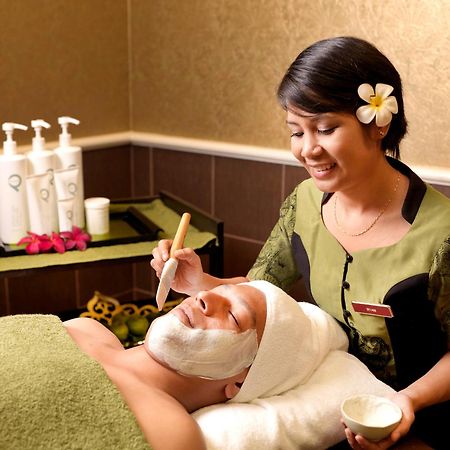 Grand Lexis Port Dickson Ξενοδοχείο Ανέσεις φωτογραφία A spa treatment