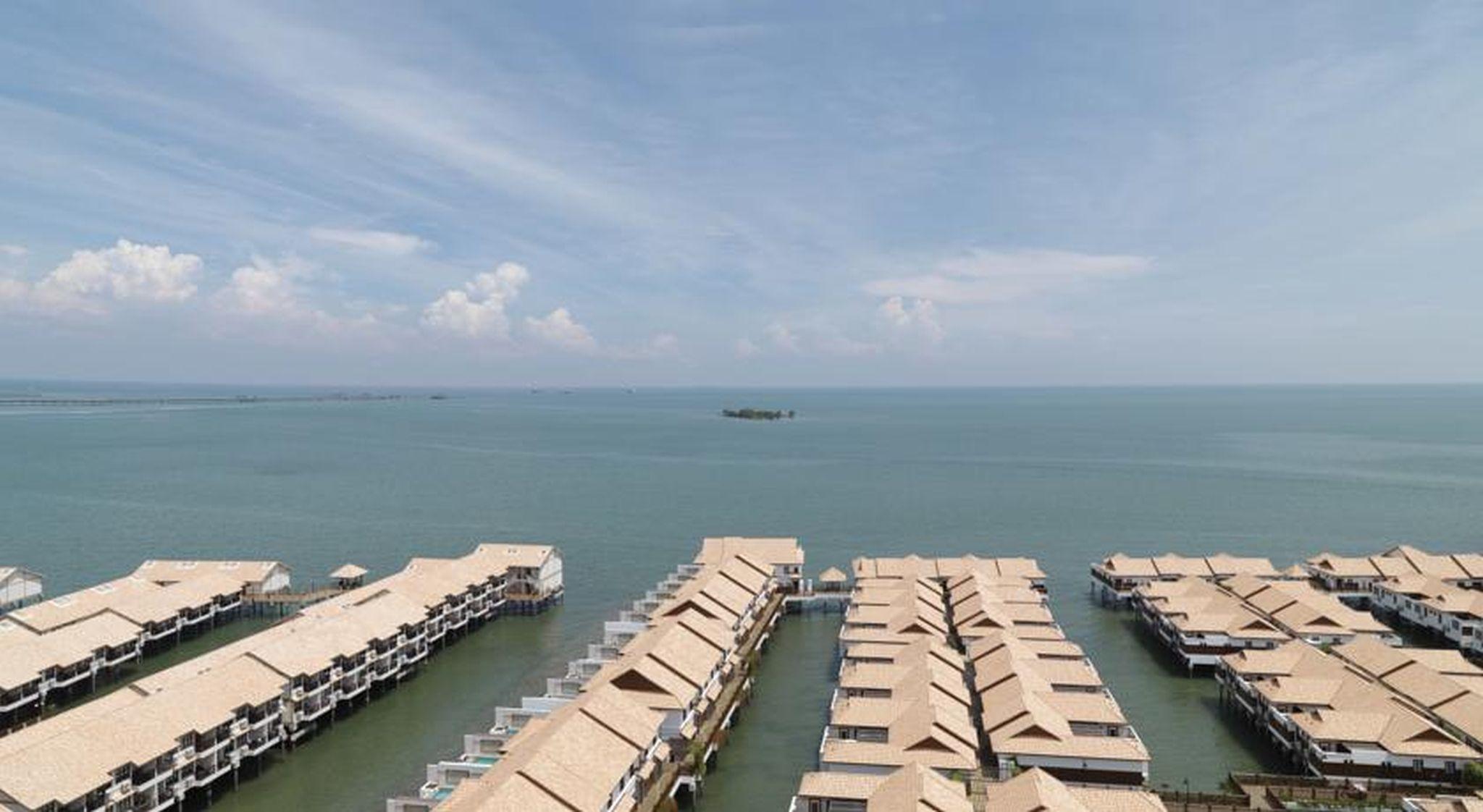 Grand Lexis Port Dickson Ξενοδοχείο Εξωτερικό φωτογραφία The floating homes of the resort