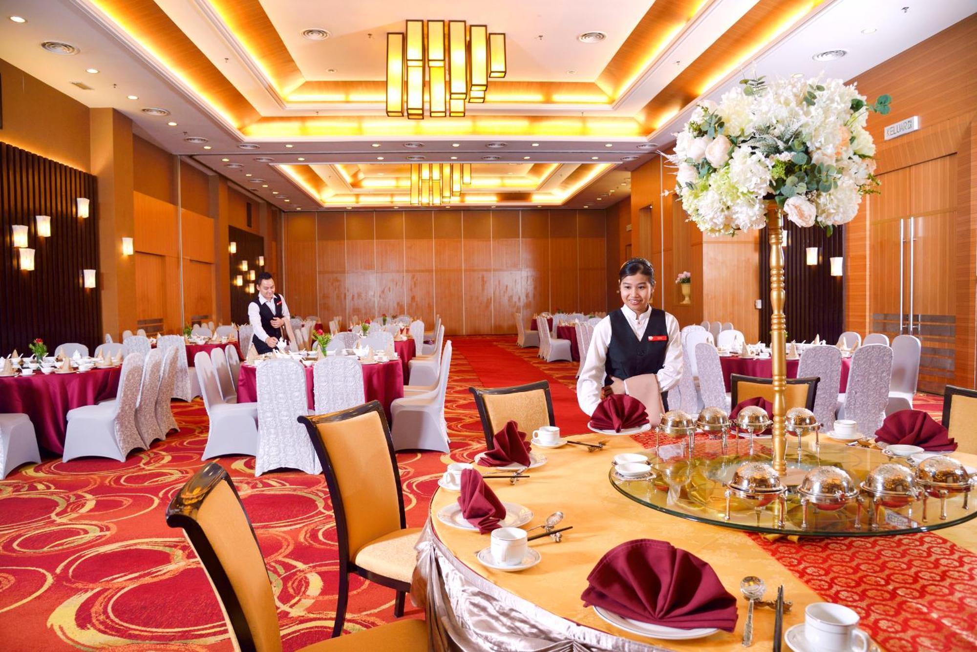 Grand Lexis Port Dickson Ξενοδοχείο Εξωτερικό φωτογραφία A banquet hall