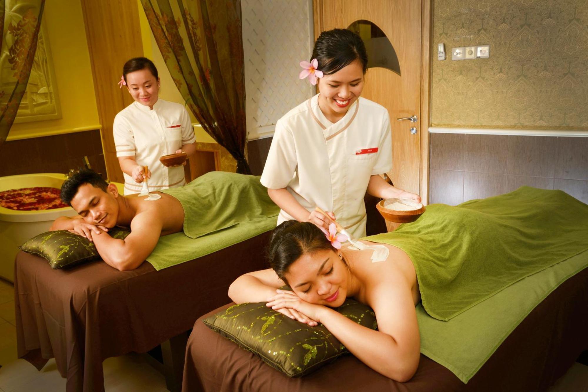 Grand Lexis Port Dickson Ξενοδοχείο Εξωτερικό φωτογραφία Thai massage