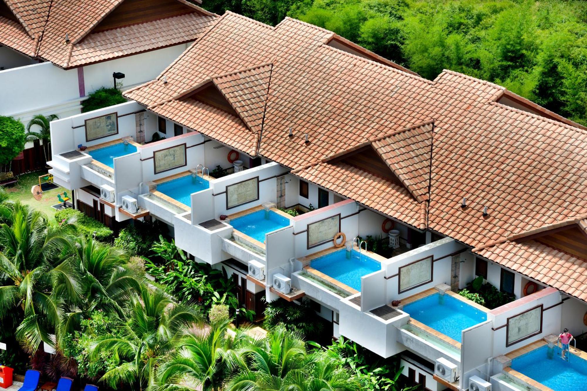 Grand Lexis Port Dickson Ξενοδοχείο Εξωτερικό φωτογραφία The Royal Paradise Hotel and Spa
