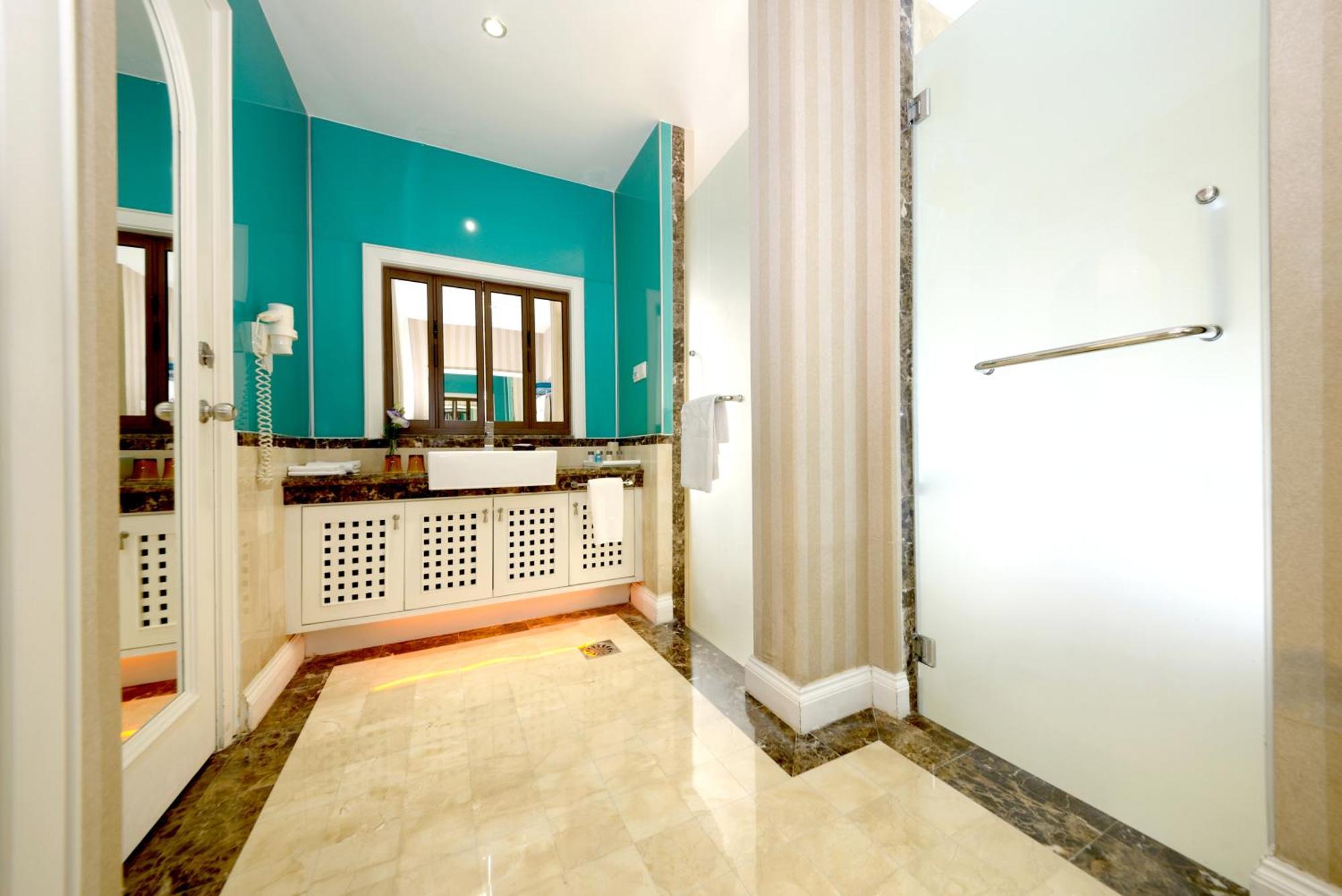 Grand Lexis Port Dickson Ξενοδοχείο Εξωτερικό φωτογραφία Bathroom